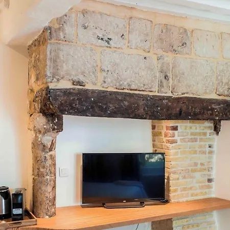 La Maison Des Arts Pensionat 3*