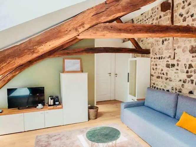 Penzion La Maison Des Arts 3*